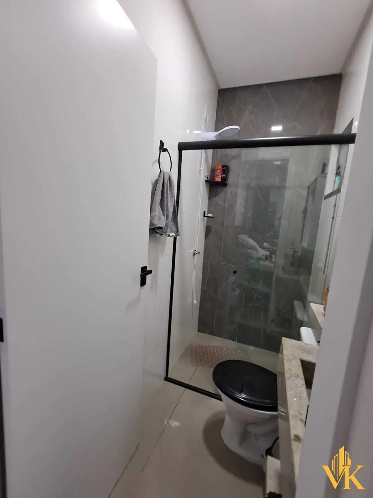 Casa Térrea no Condomínio em Itajubá | 2 Quartos (1 Suíte), Área Gourmet e 2 Vagas