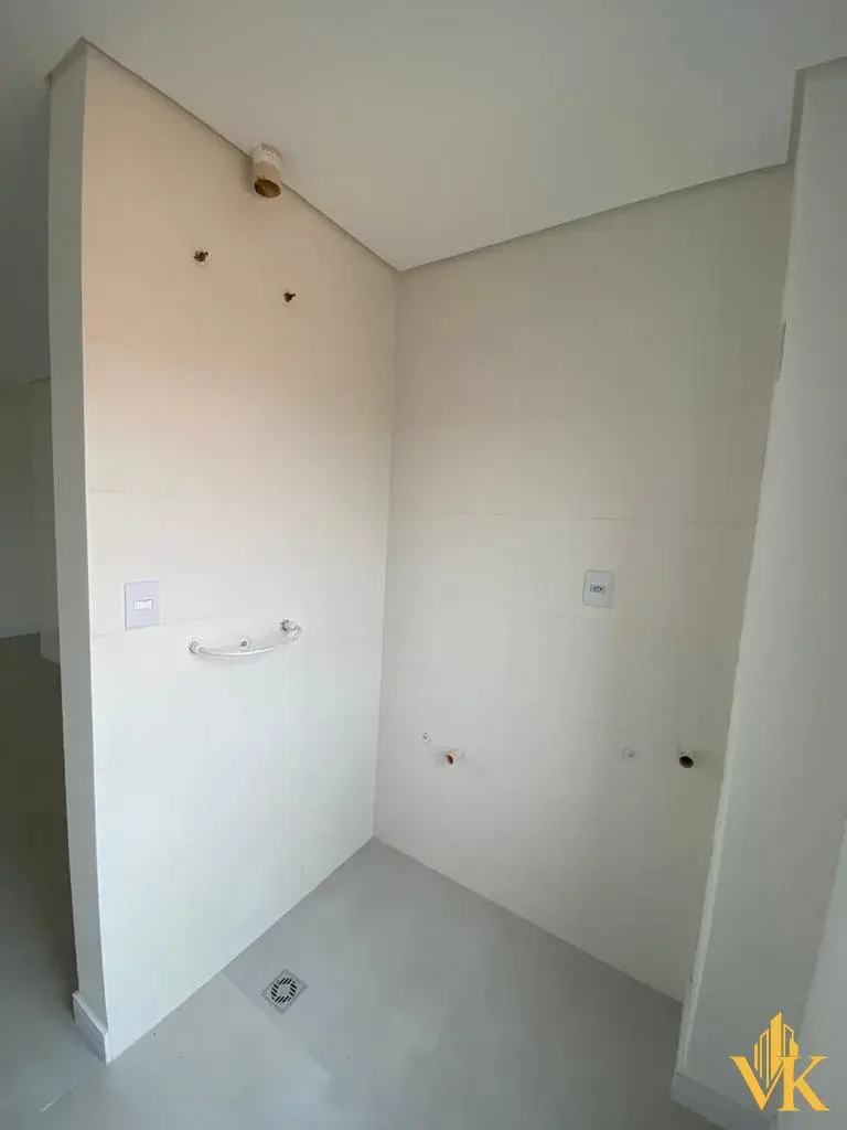 Apartamento Novo com Suíte, 2 Vagas e Sacada com Churrasqueira em Barra Velha (76m²)