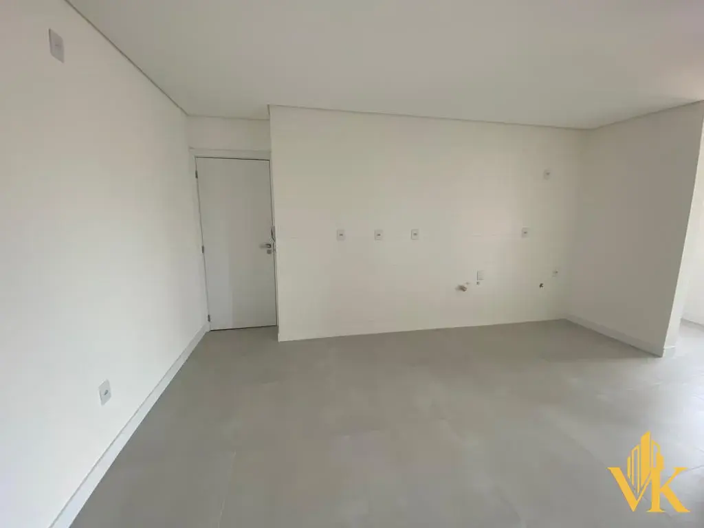 Apartamento Novo com Suíte, 2 Vagas e Sacada com Churrasqueira em Barra Velha (76m²)