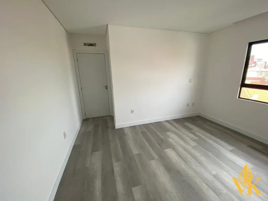 Apartamento Novo com Suíte, 2 Vagas e Sacada com Churrasqueira em Barra Velha (76m²)