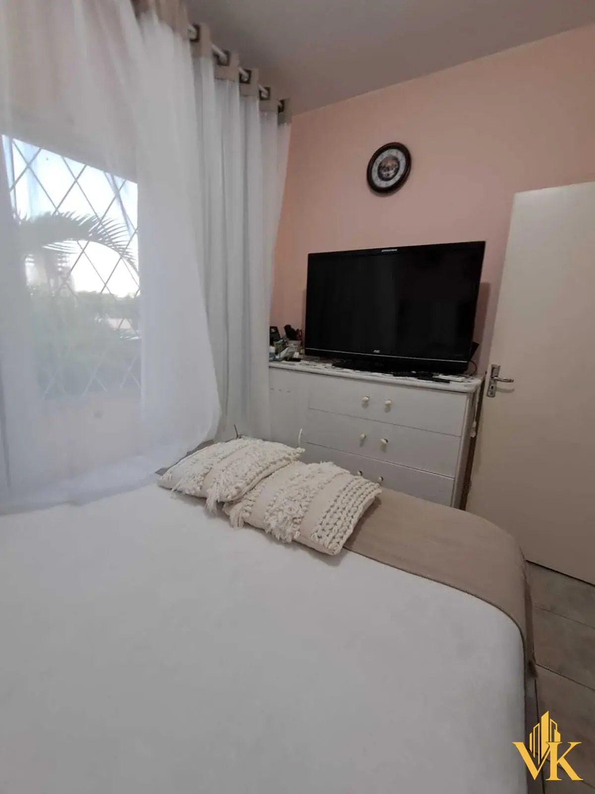 Casa com Piscina e Área Gourmet a Apenas 200m da Praia na Av. Simas | Itajubá