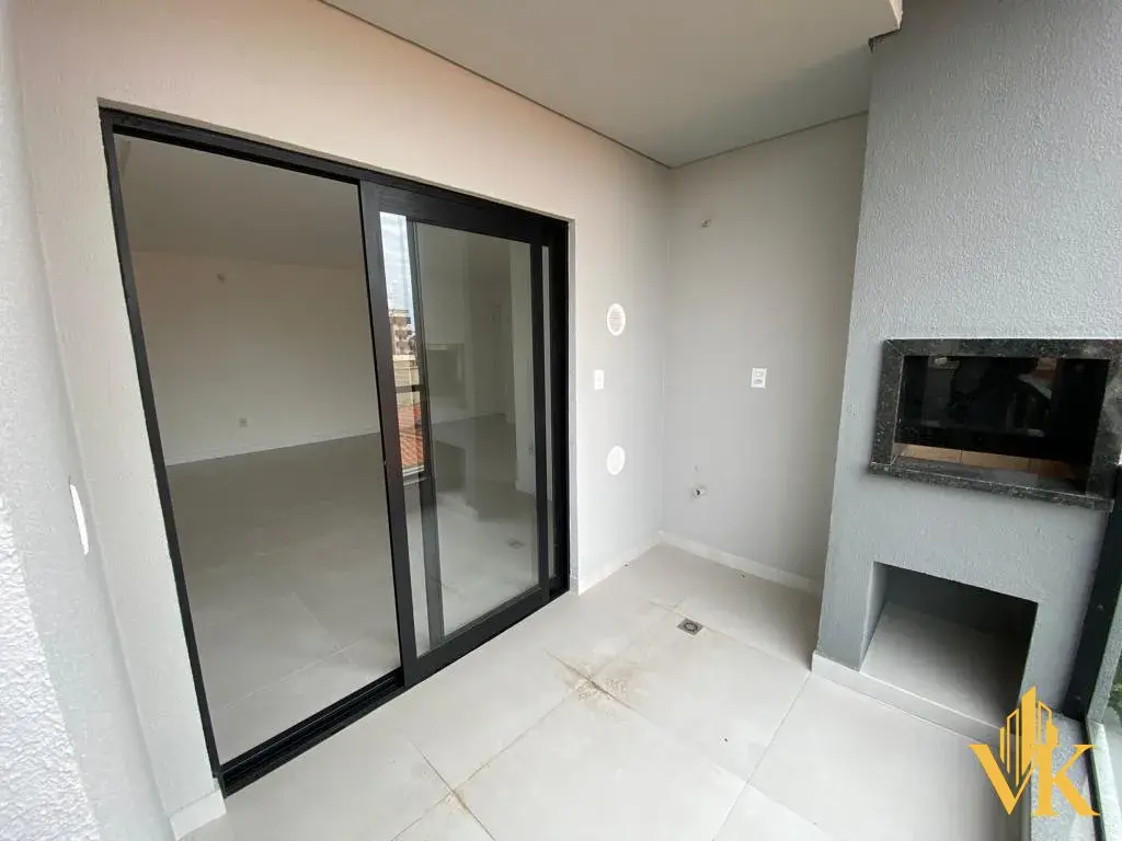 Apartamento Novo com Suíte, 2 Vagas e Sacada com Churrasqueira em Barra Velha (76m²)